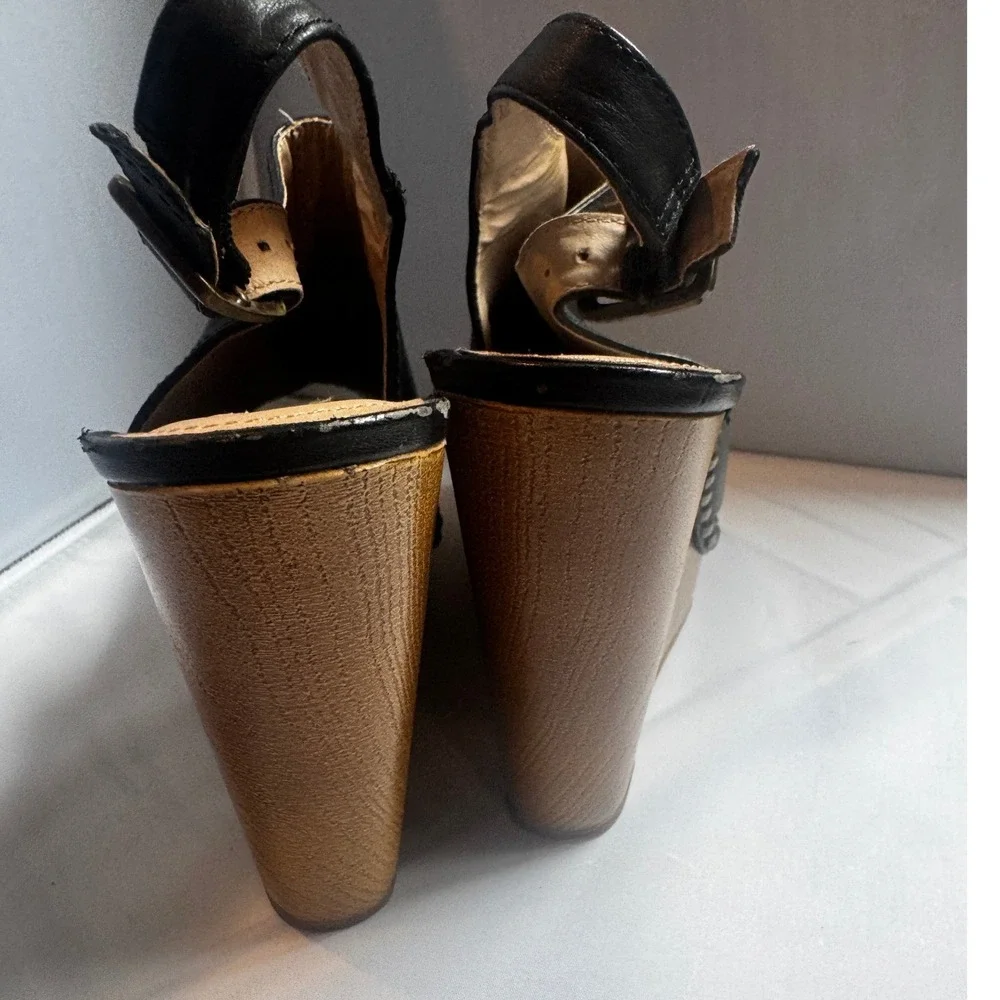 Steve Madden Tryffle Black Leather Studded Wood Wedge Slingback Sandals 6.5M Y2K